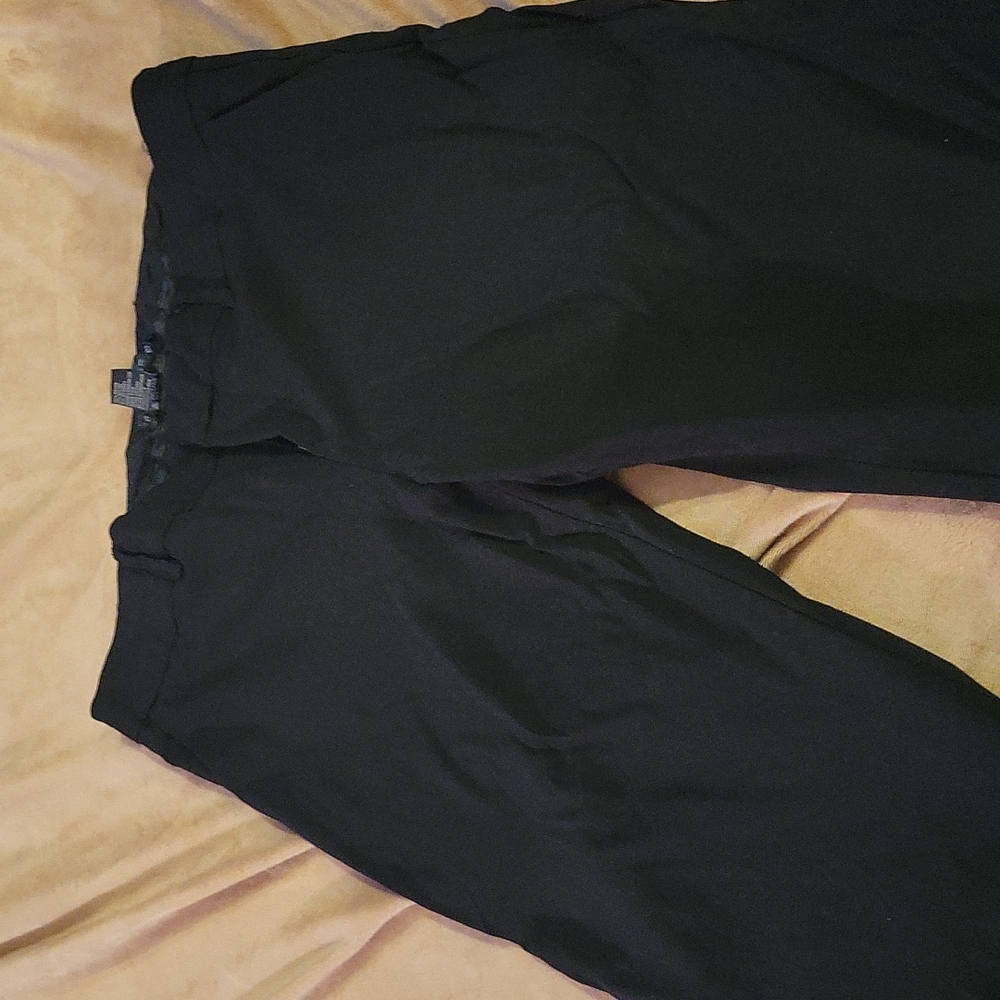 Rampage Capri shorts